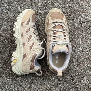 Merrell Beige Athletic Shoes